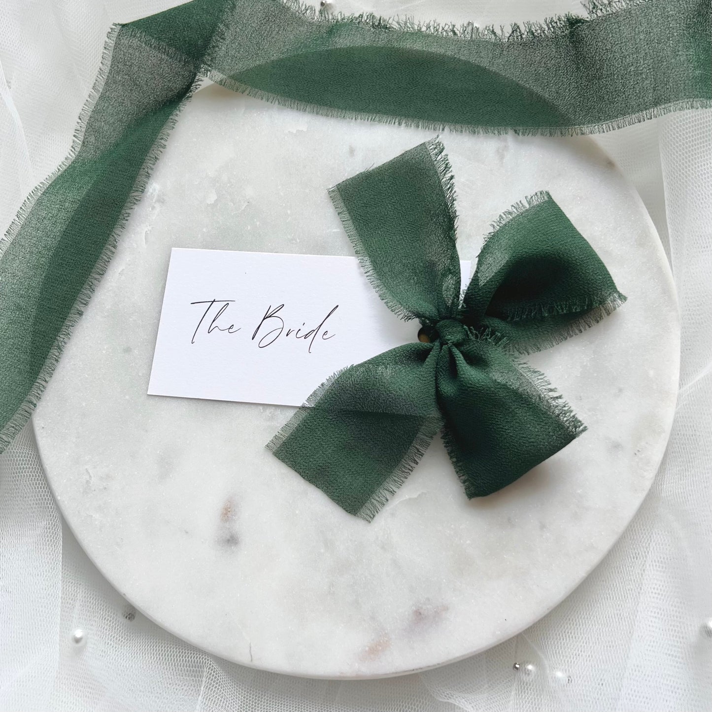 Poppy Place Card With Dark Green Bow