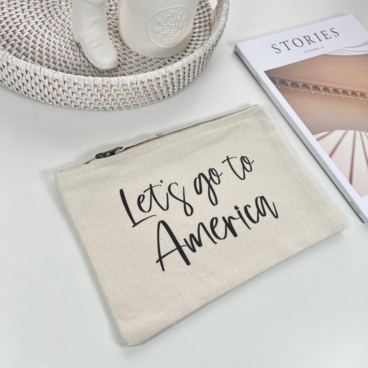 Let's Go To America Travel Pouch