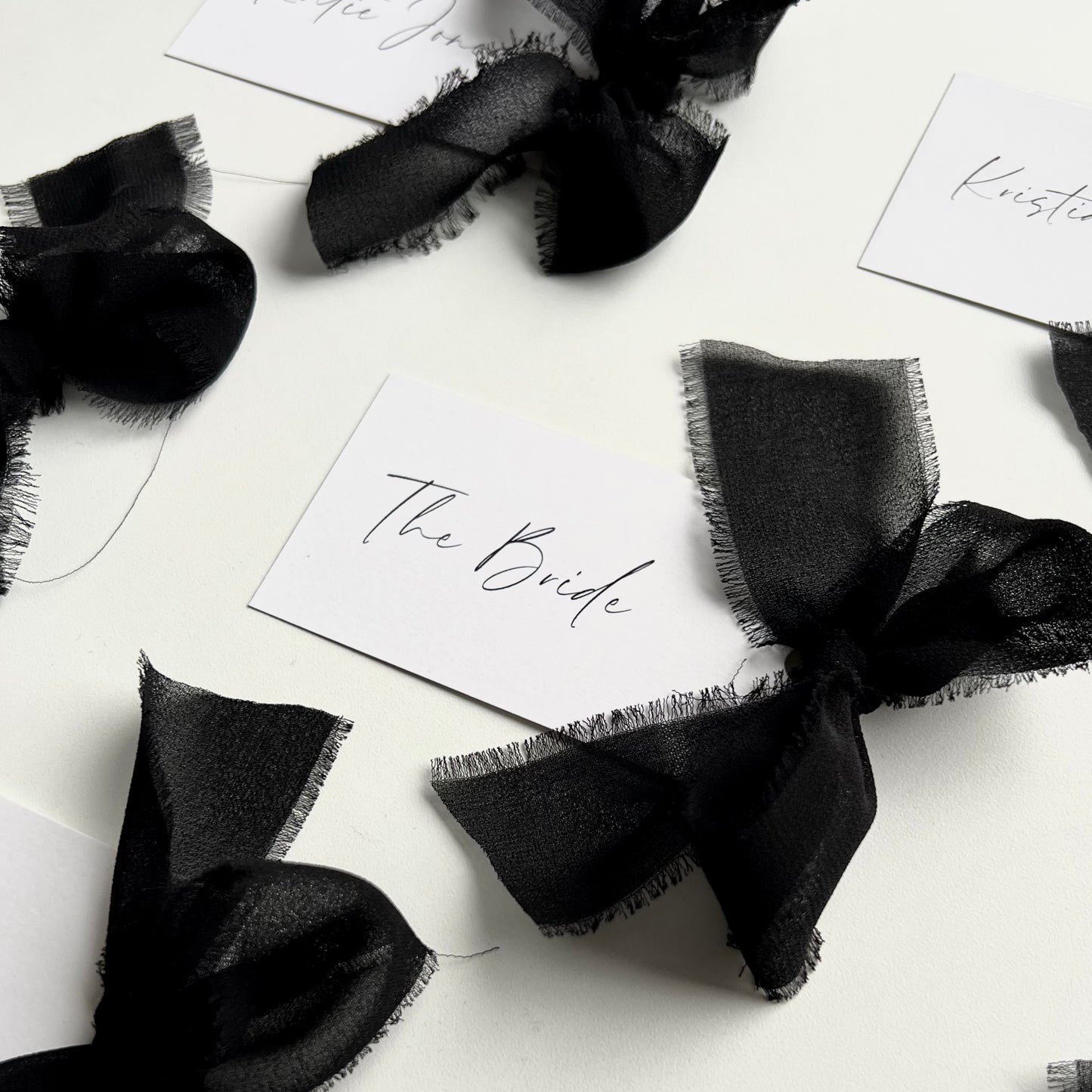 Poppy Place Card With Black Bow