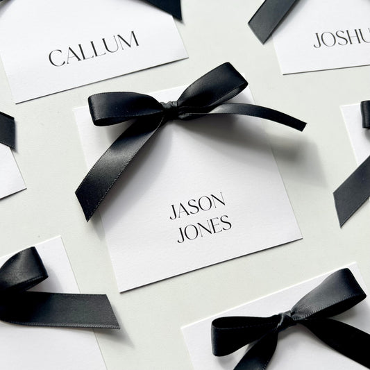 Square Ivy Place Card With Black Bow