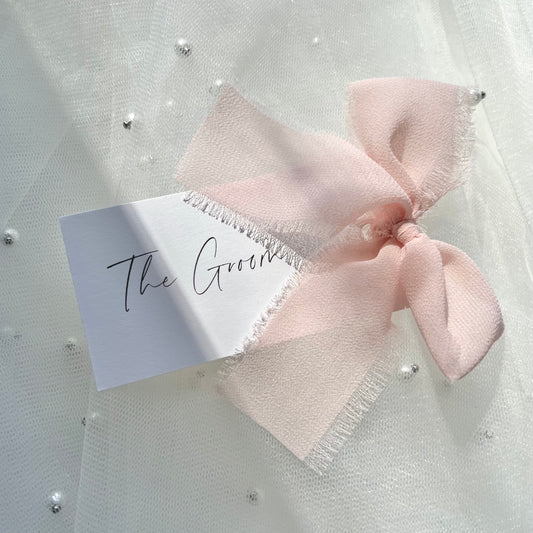 Poppy Place Card With Pink Bow
